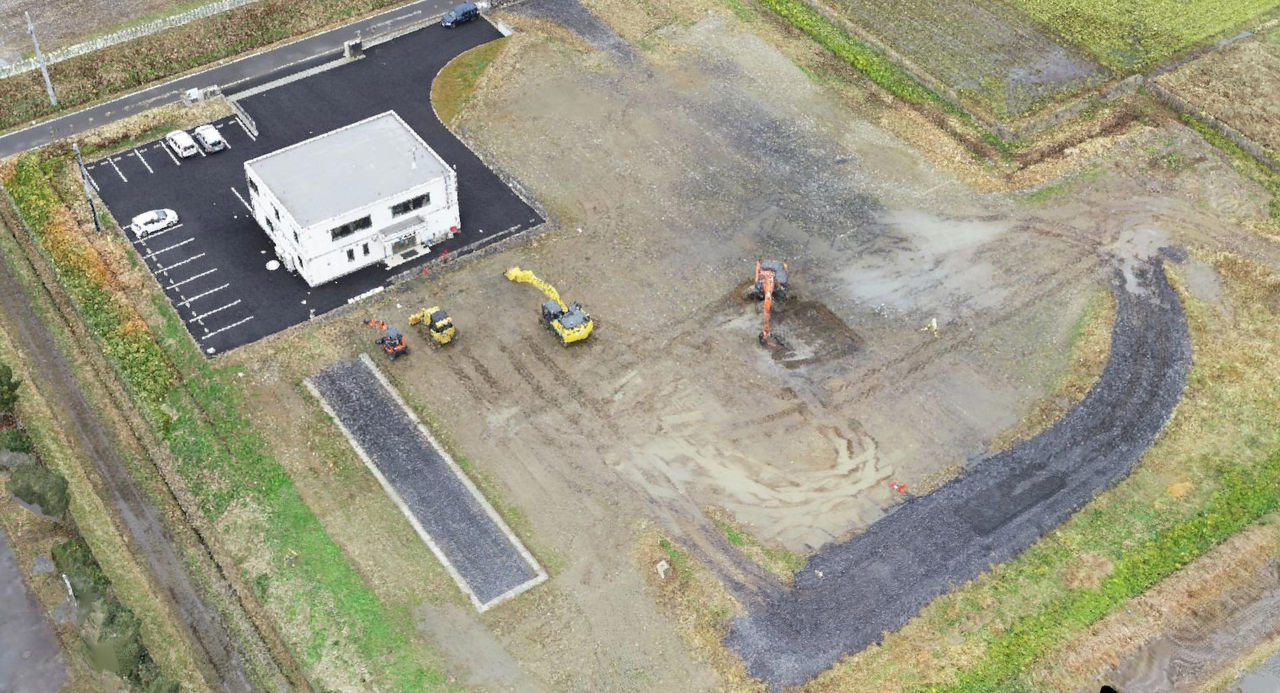 構造物を空撮した画像から高品質の3Dリアリティモデリングで3Dモデルを作成