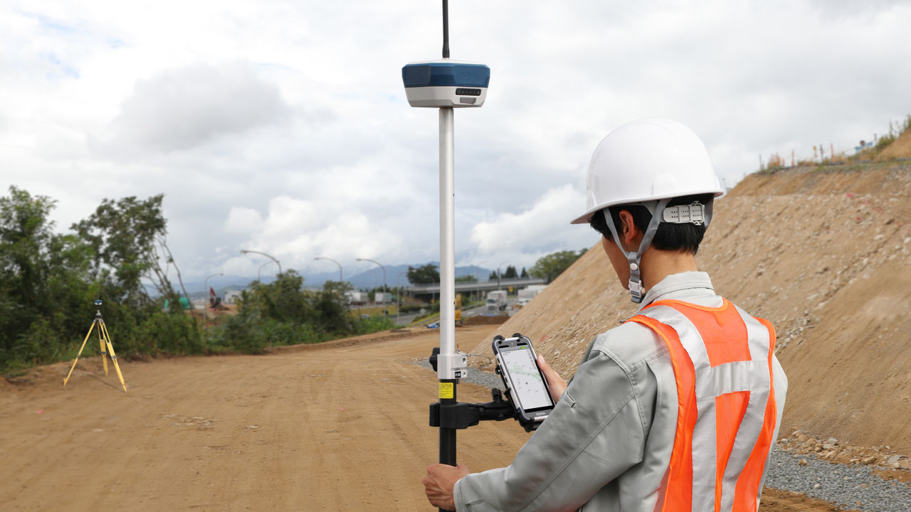 HiPer VR GNSS受信機