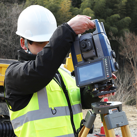 世界最軽量・クラス最小ボディ