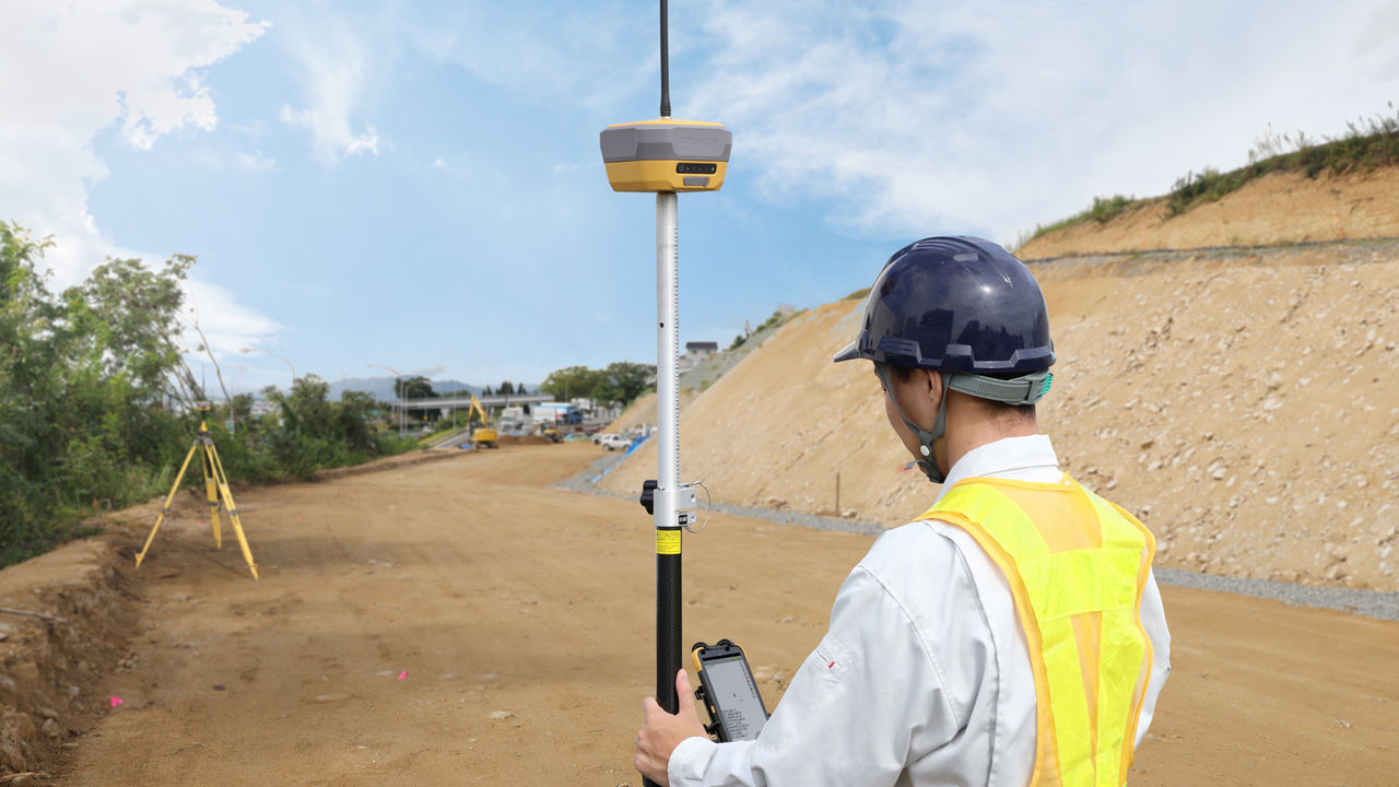 HiPer VR GNSS受信機