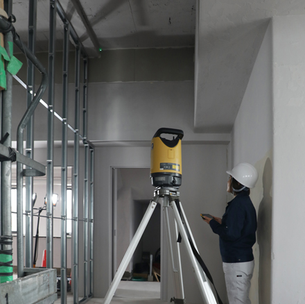 ノンプリズム測定機能搭載