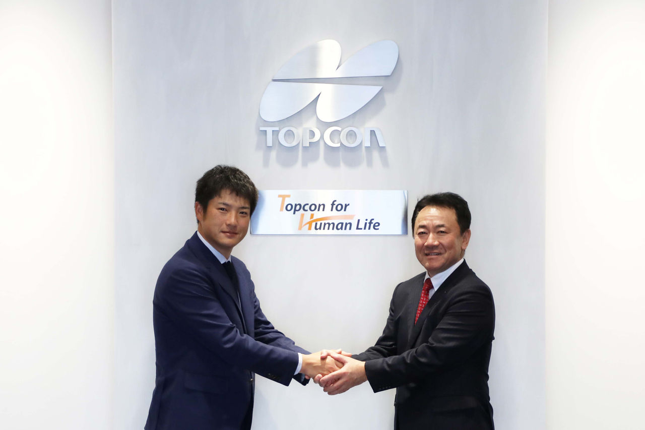 株式会社トプコンソキアポジショニングジャパン、プロゴルファー 小西たかのり選手とスポンサー契約を締結