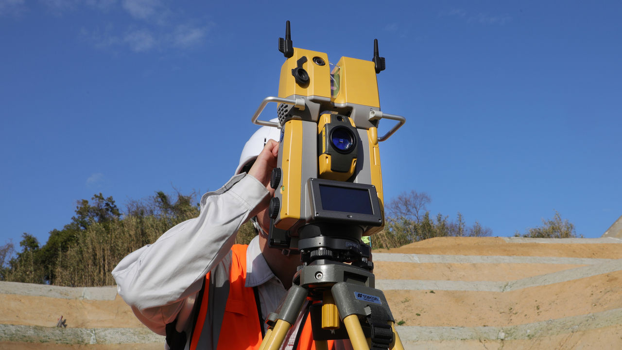 GTL-1200 Laser Scanner Total Station