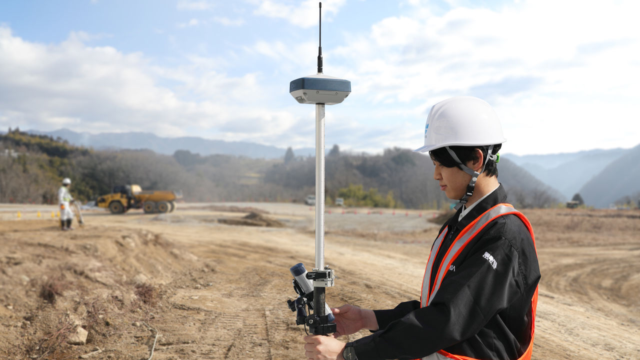 GRX3 เครื่องรับ GNSS